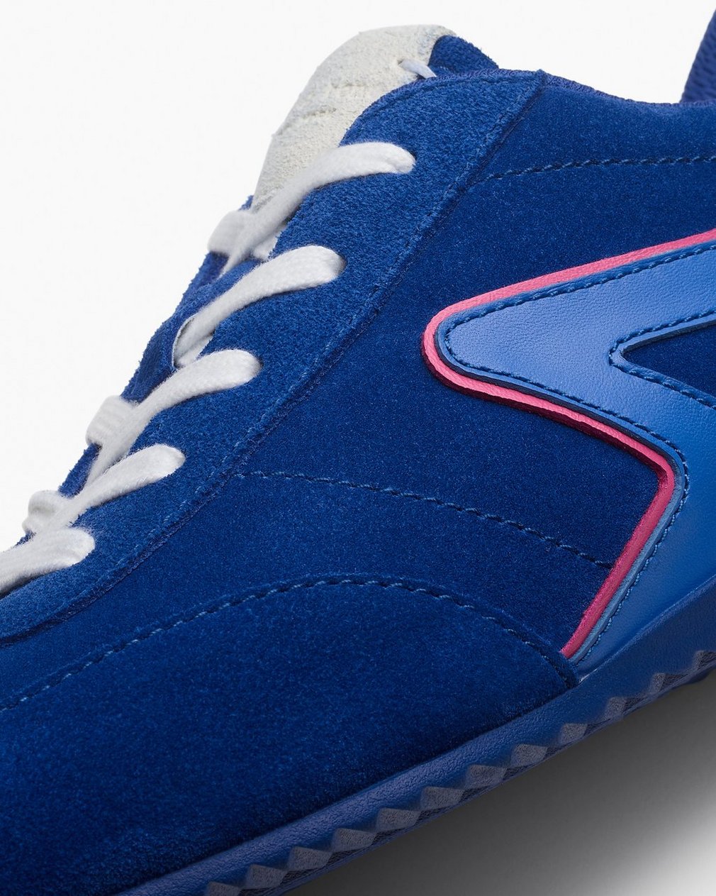 Ultra Slim Retro Runner Sneakers - Ultramarine Suede