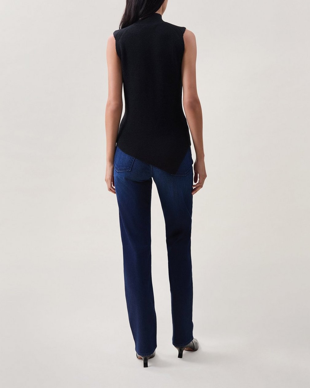 Gretchin Asymmetric Top - Black