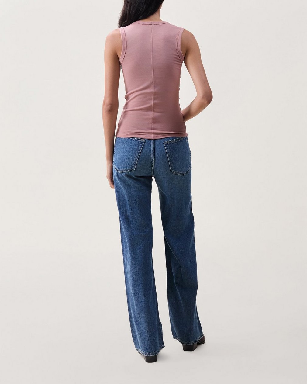 Lucy V-Neck Tank - Washed Rose