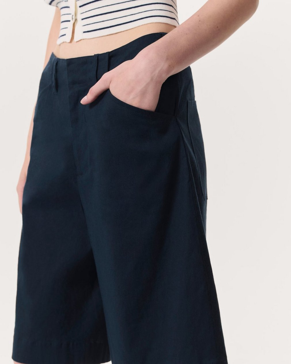 Banks Linen-Blend Shorts - Salute
