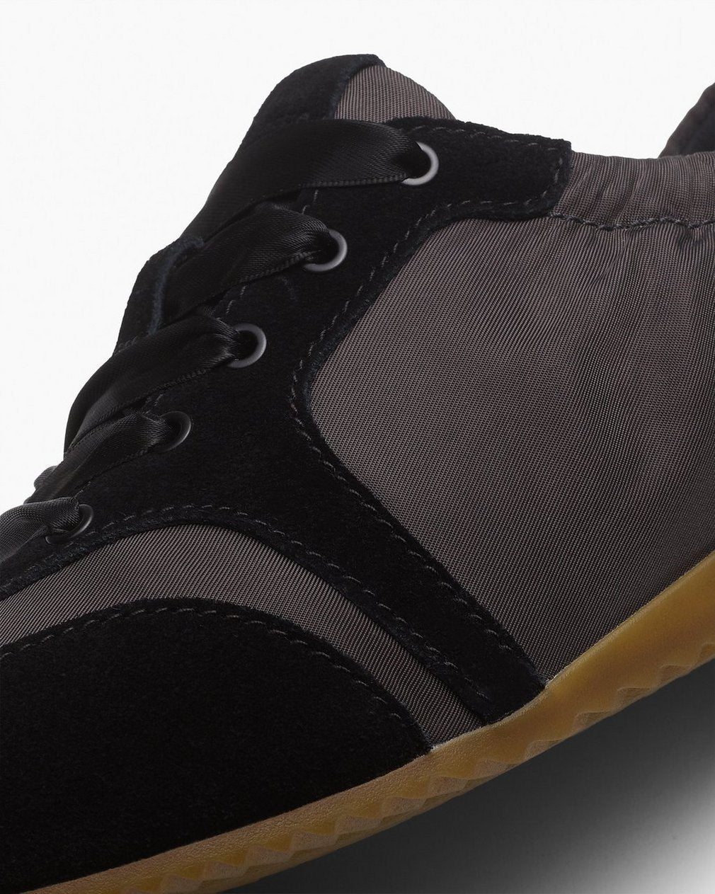 Emilee Ballet Runner Sneakers - Graphite