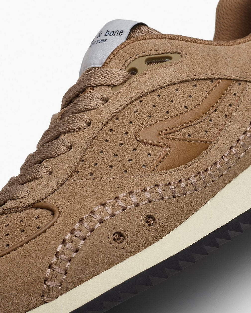 rb Drift Runner Sneakers - Taupe Suede