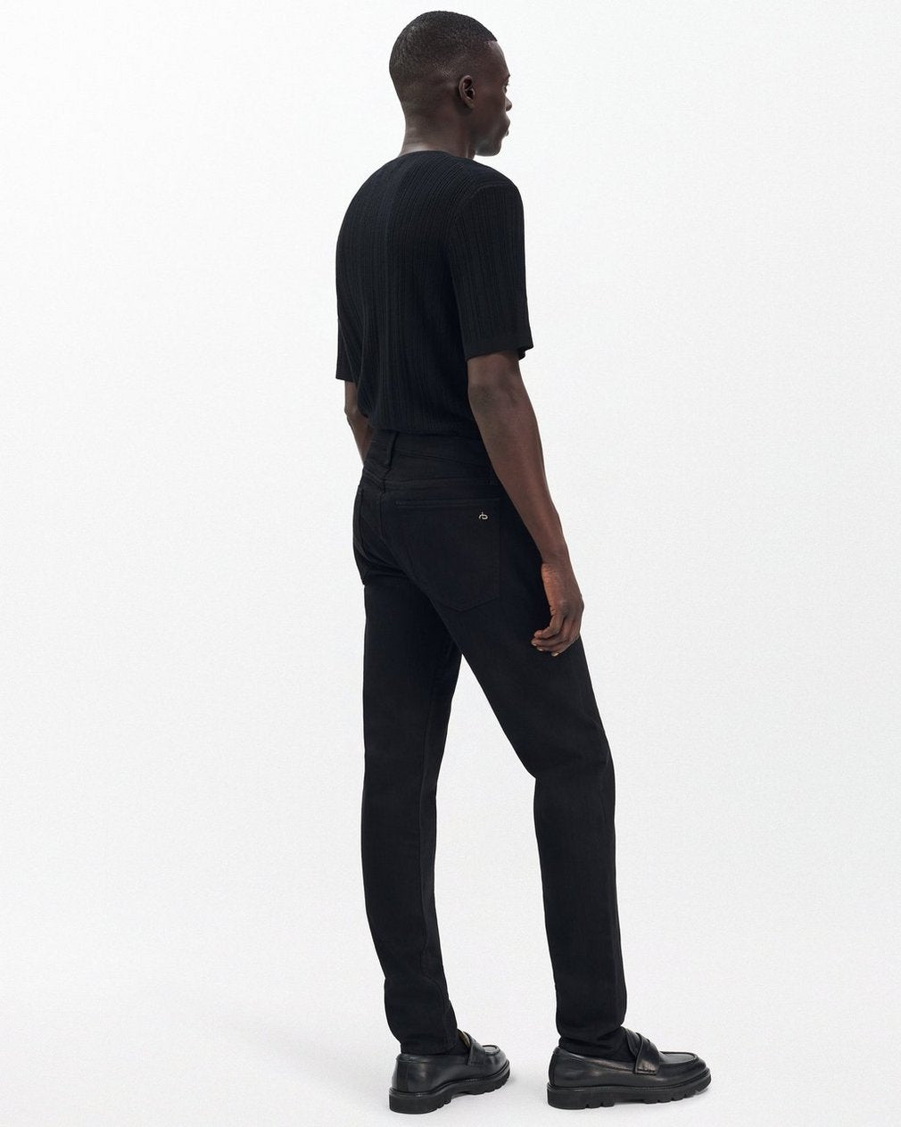 Fit 1 - Black: Skinny Fit Black Aero Stretch Jean