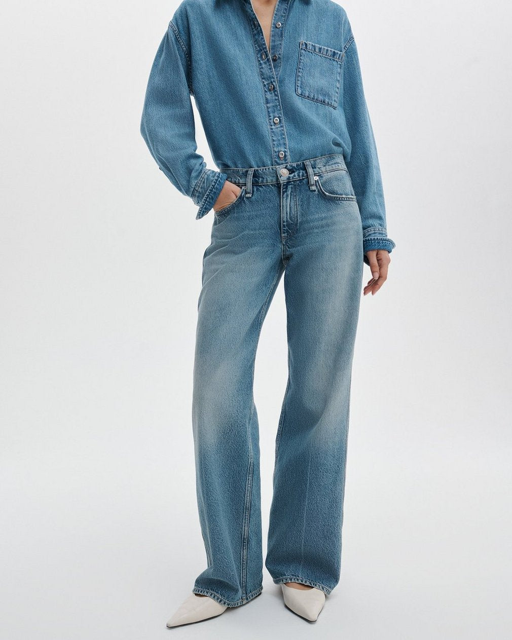 Saige Relaxed Straight Jeans - Rosland