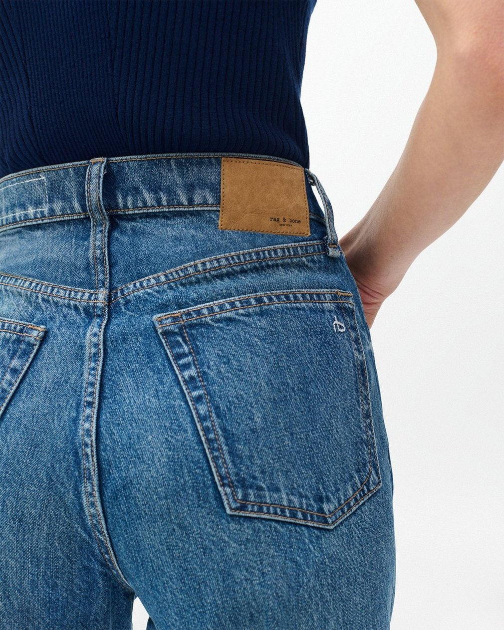 Shea Relaxed Straight Jeans - Easton