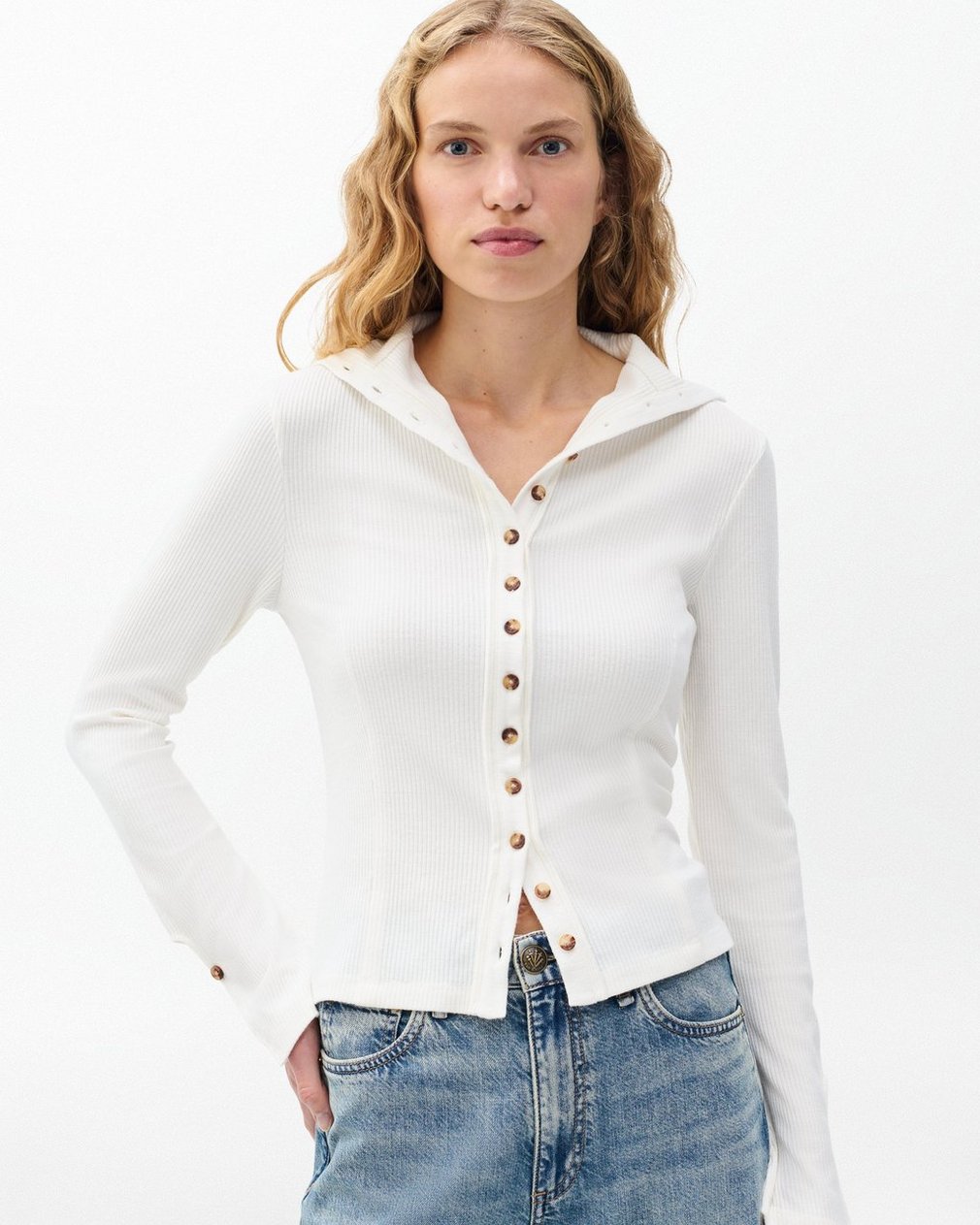 The Knit Ribbed Buttoned Cardigan - Ivory