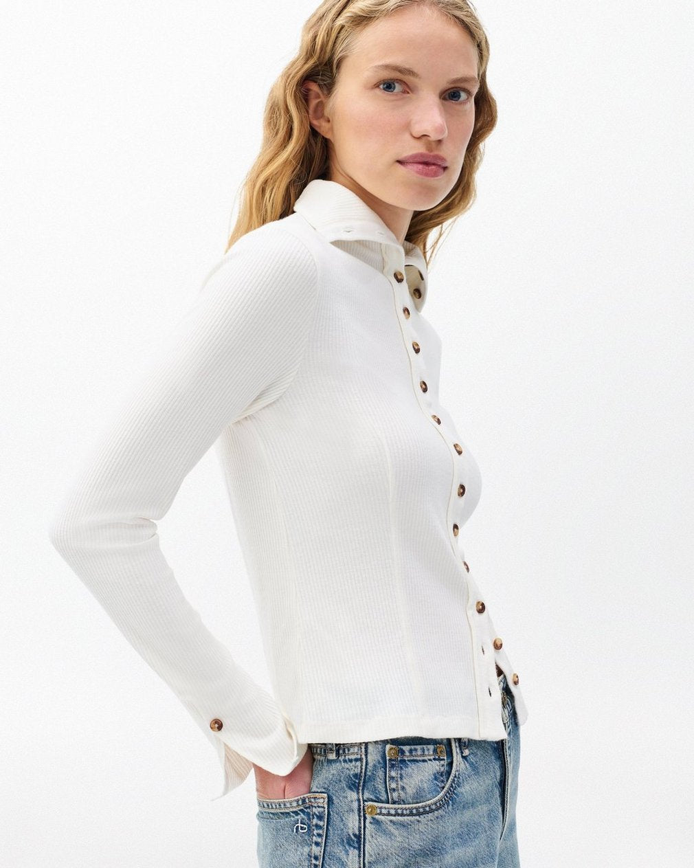 The Knit Ribbed Buttoned Cardigan - Ivory