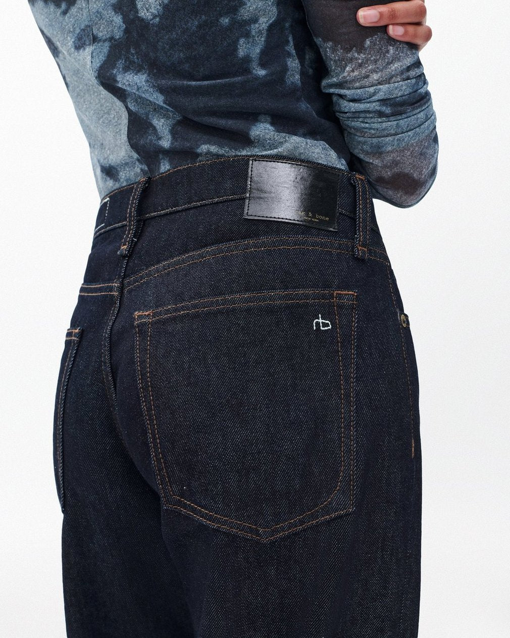 Saige Relaxed Straight Jeans - Twilight Rinse