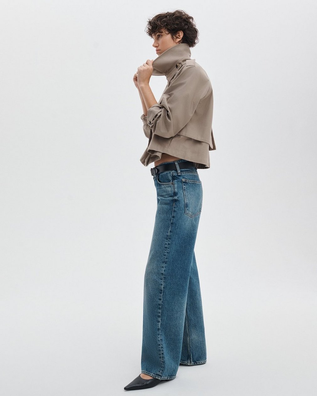 Saige Relaxed Straight Jeans - Echo