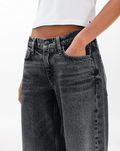 Saige Relaxed Straight Jeans - Charcoal