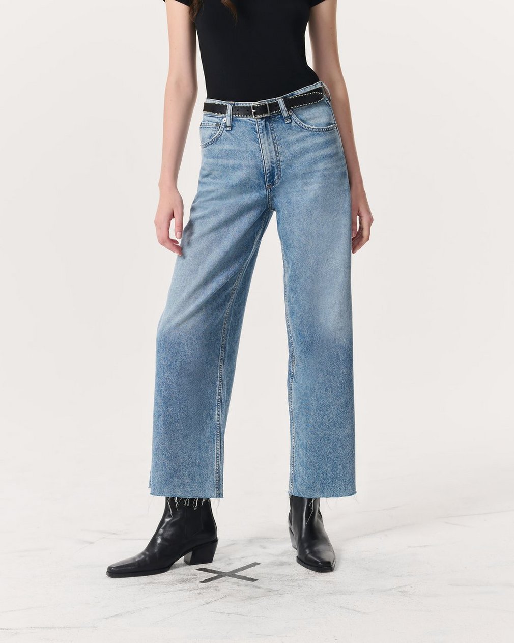 Featherweight Andi Ankle-Length Jeans - Beacon