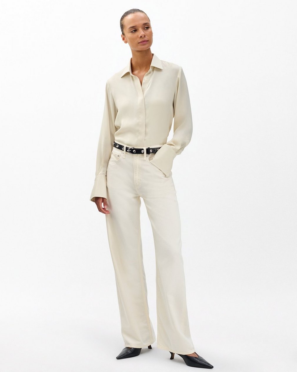 Featherweight Logan Wide Leg - Ecru: Mid-Rise Jean
