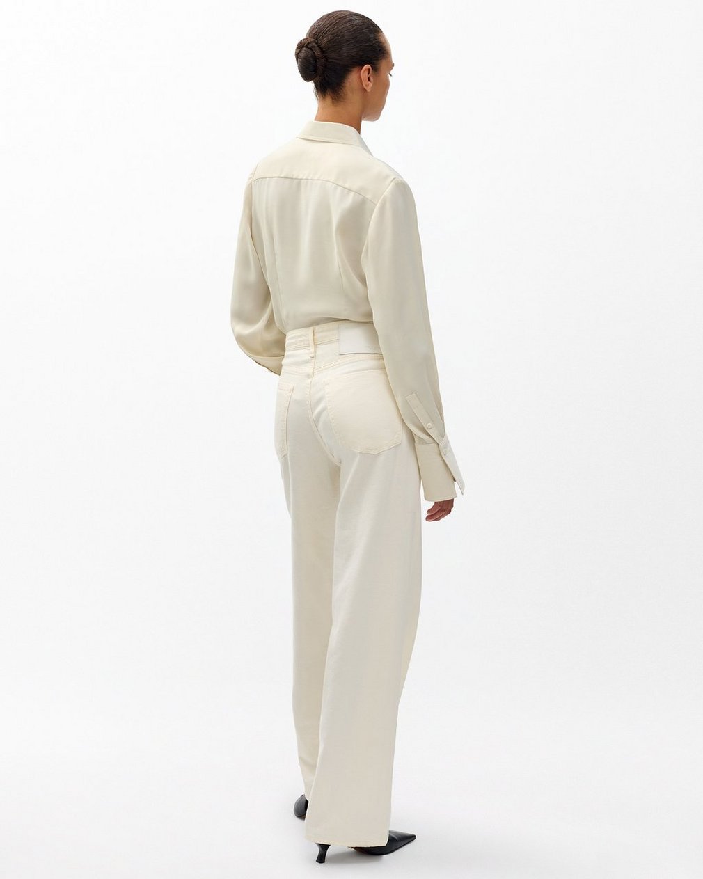 Featherweight Logan Wide Leg - Ecru: Mid-Rise Jean