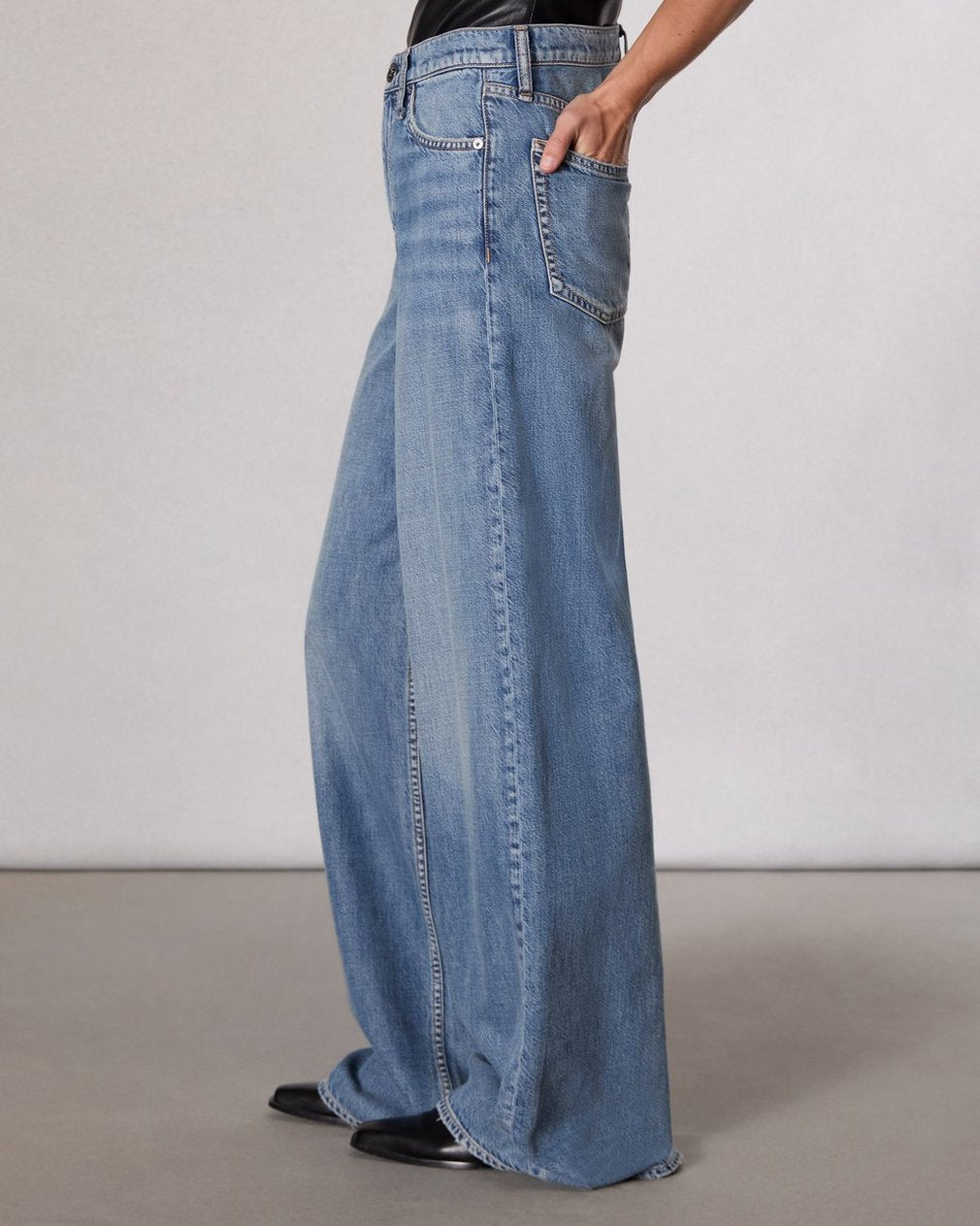 Featherweight Sofie Wide-Leg Jean - Beverly