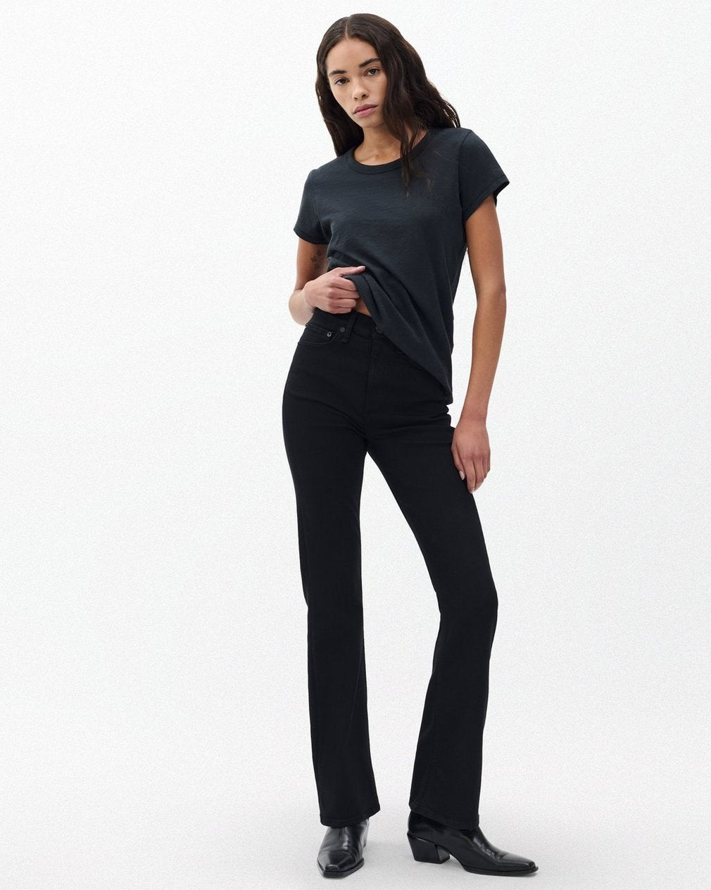 Peyton Bootcut - Black: Mid-Rise Stretch Jean