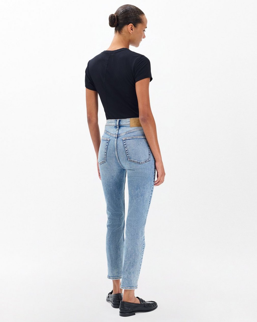 Wren Slim Straight Jeans - Nyasa