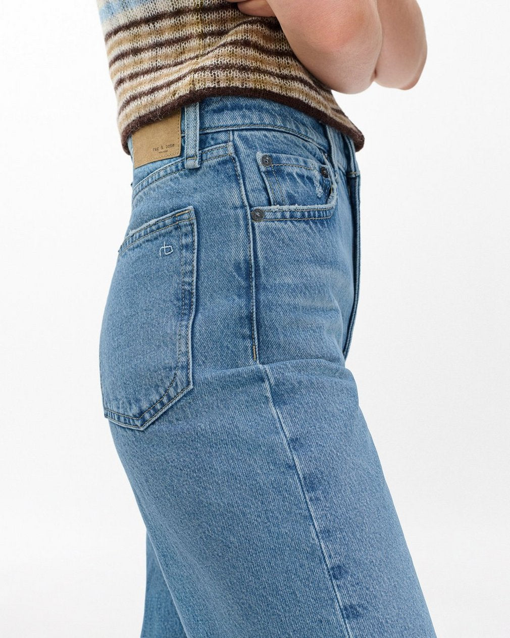 Shea Ankle Relaxed Straight Jeans - Ithaca