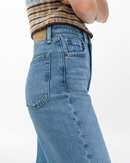 Shea Ankle Relaxed Straight Jeans - Ithaca