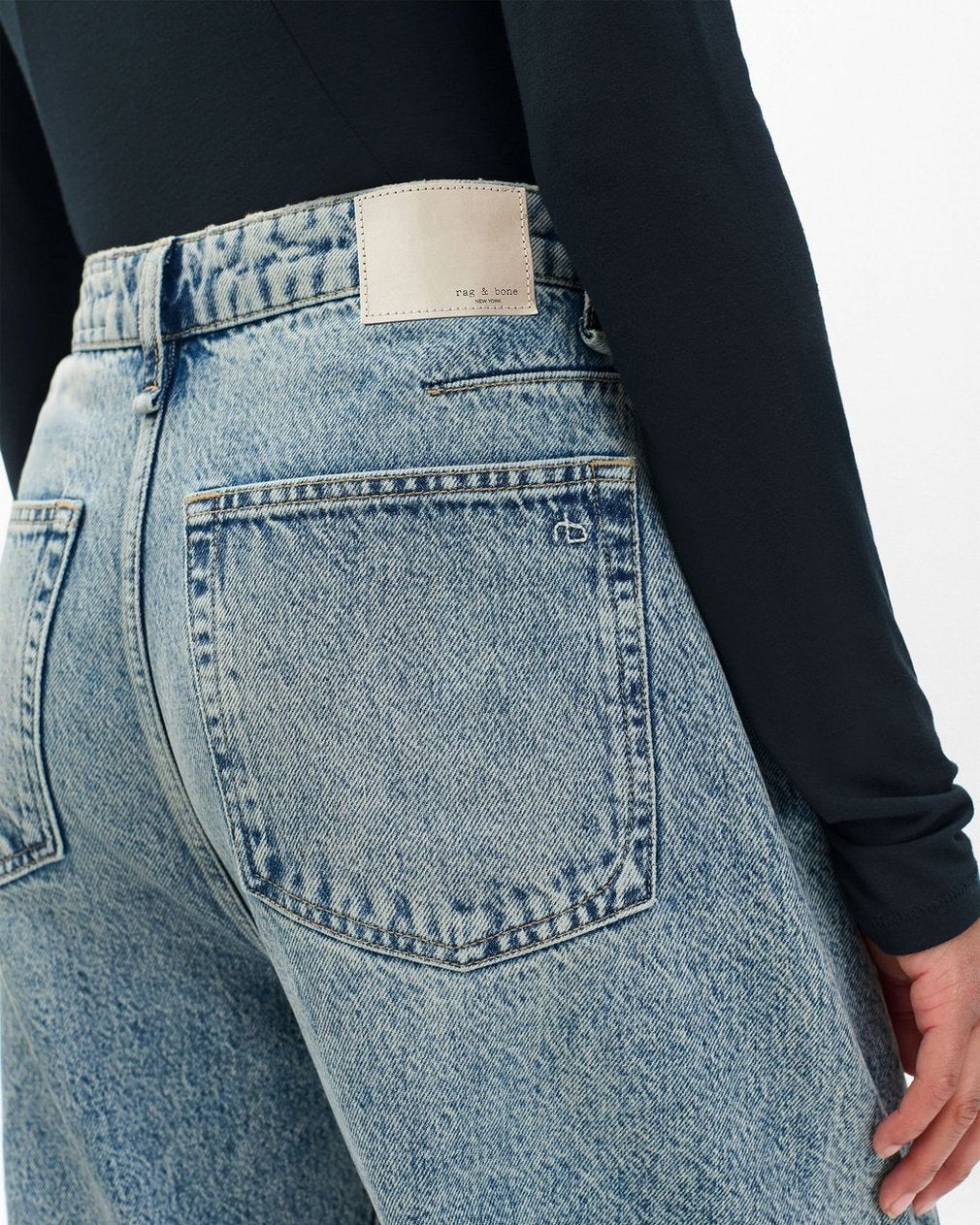 Charlie Barrel Jeans - Placid
