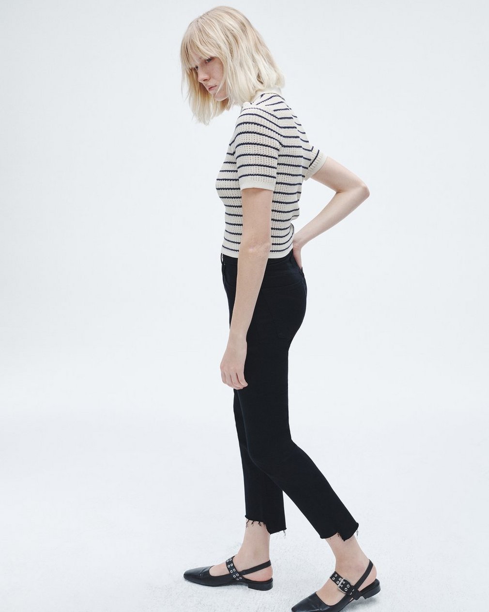 Wren Straight - Black: High-Rise Stretch Jean
