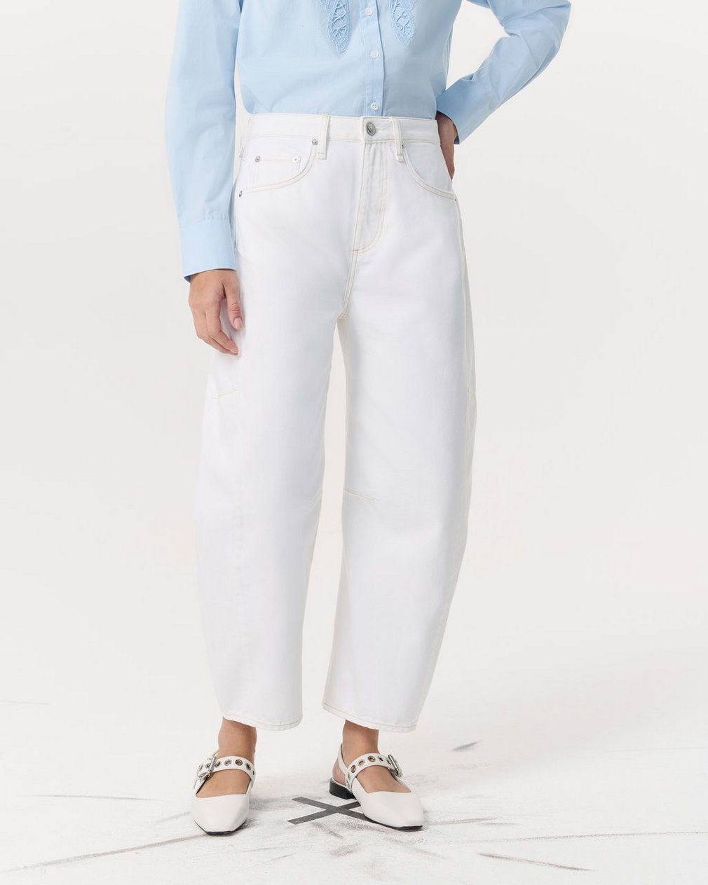 Charlie Ankle-Length Barrel Jeans - White
