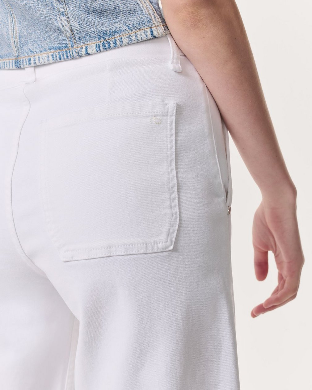 Andi Belted Ankle-Length Wide-Leg Jeans - Optic White