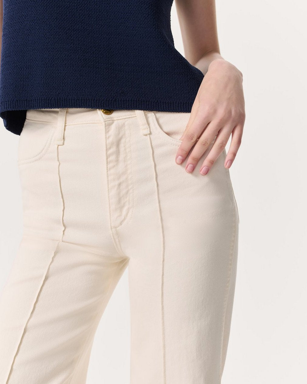 Skylar Wide-Leg Flare Jeans - Ecru