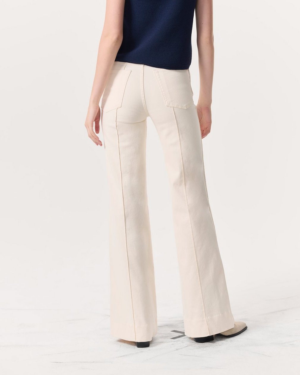 Skylar Wide-Leg Flare Jeans - Ecru