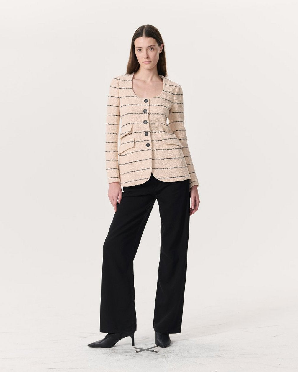 Roslyn Cotton Tweed Scoop-Neck Blazer - Cream