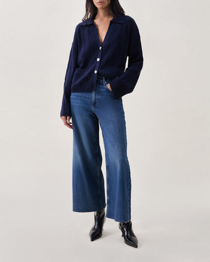 Cynthia Cardigan - Salute