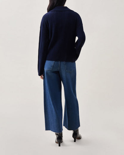 Cynthia Cardigan - Salute