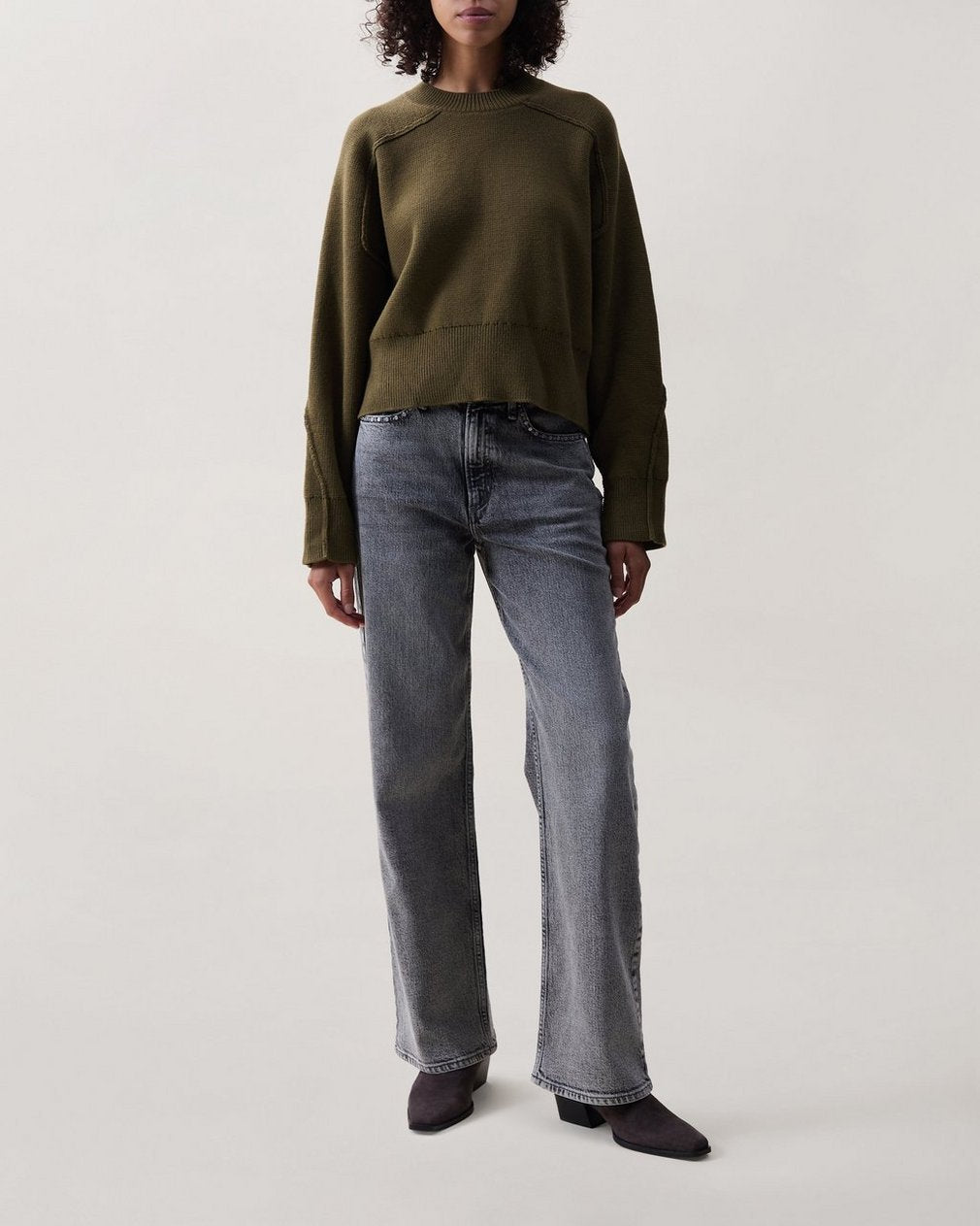 Lysa Cropped Sweater - Olive