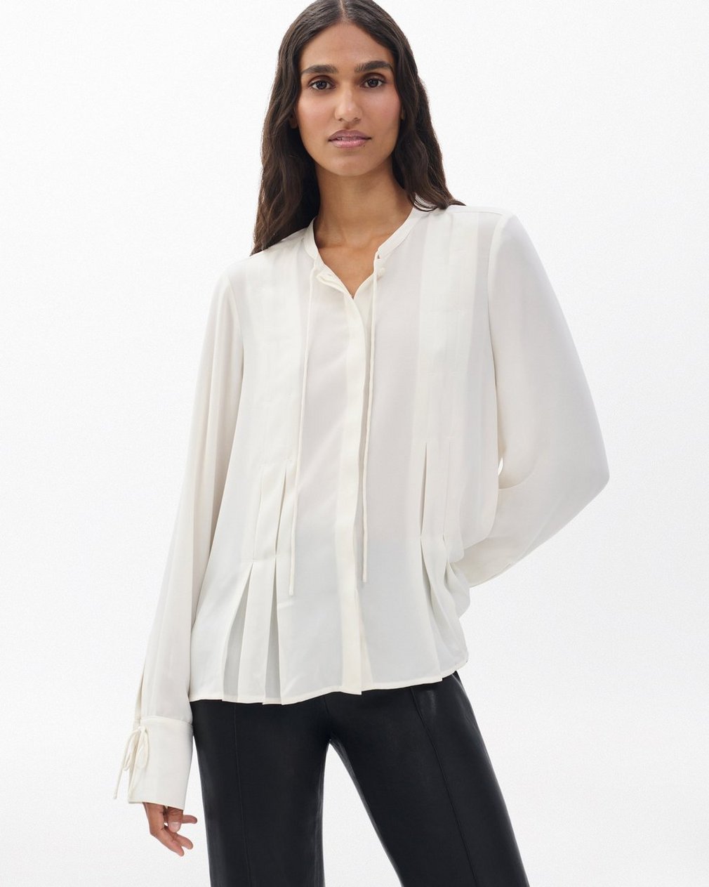 Arden Pleated Blouse - Ivory