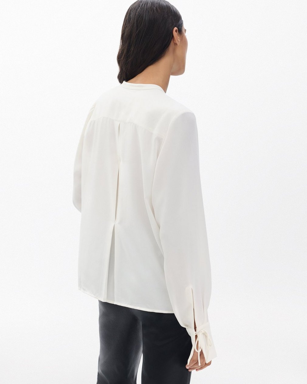 Arden Pleated Blouse - Ivory
