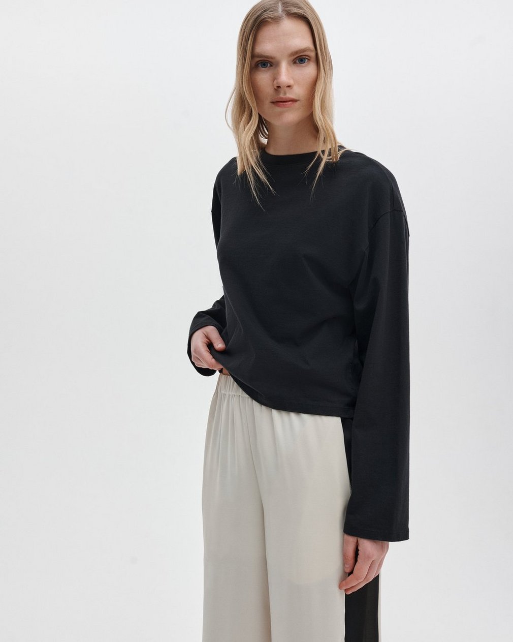Kelly Boxy Long-Sleeve Tee - Black