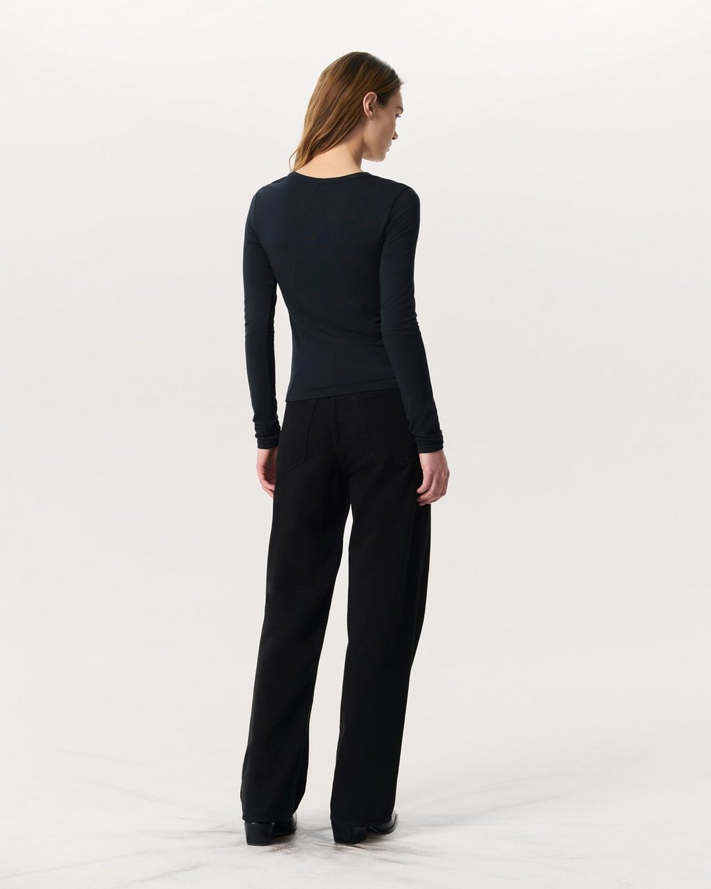 Luca Long Sleeve Tee - Black