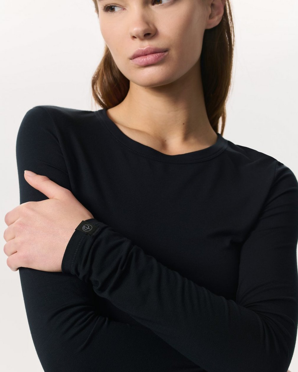 Luca Long Sleeve Tee - Black