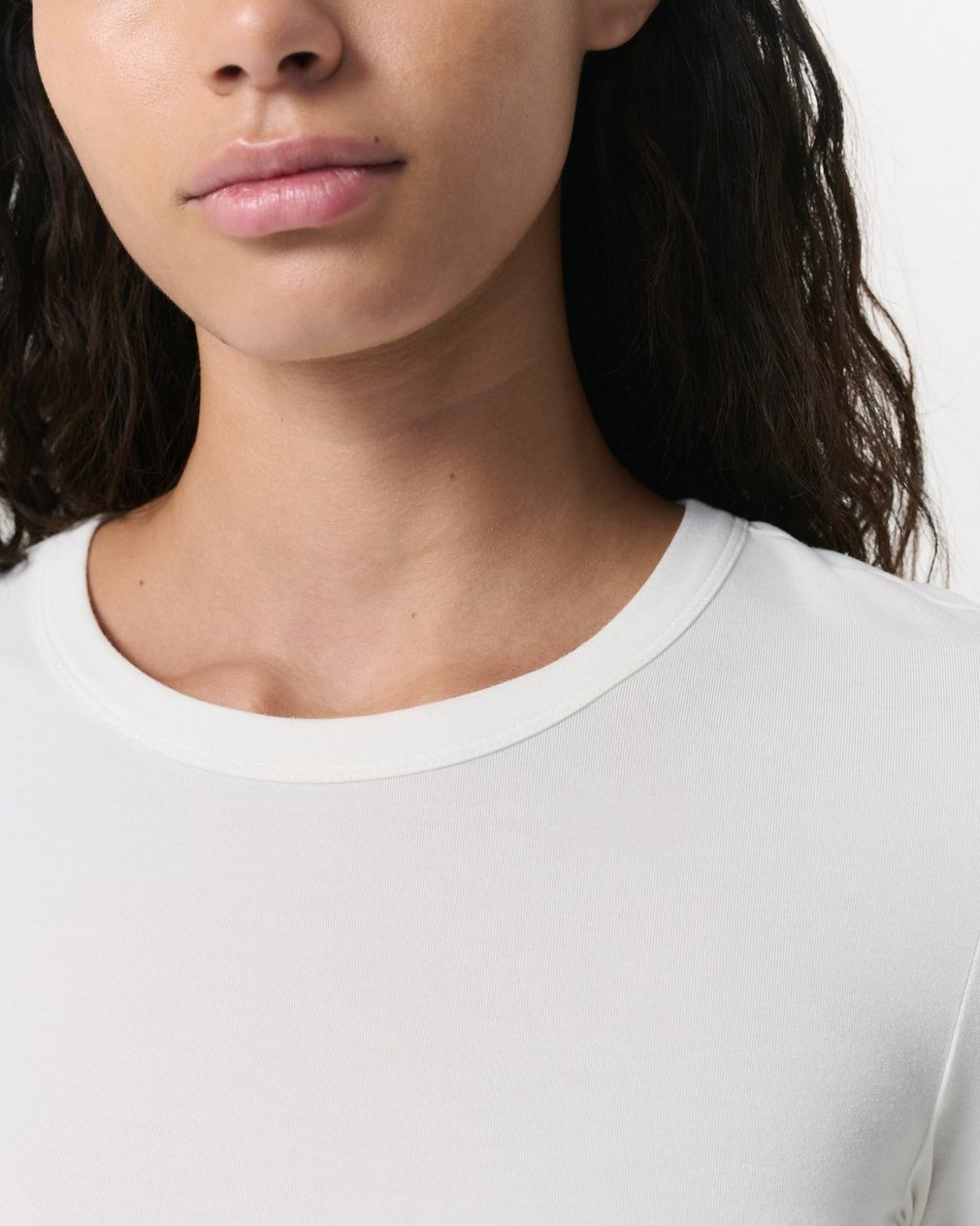 Luca Long Sleeve Tee - White