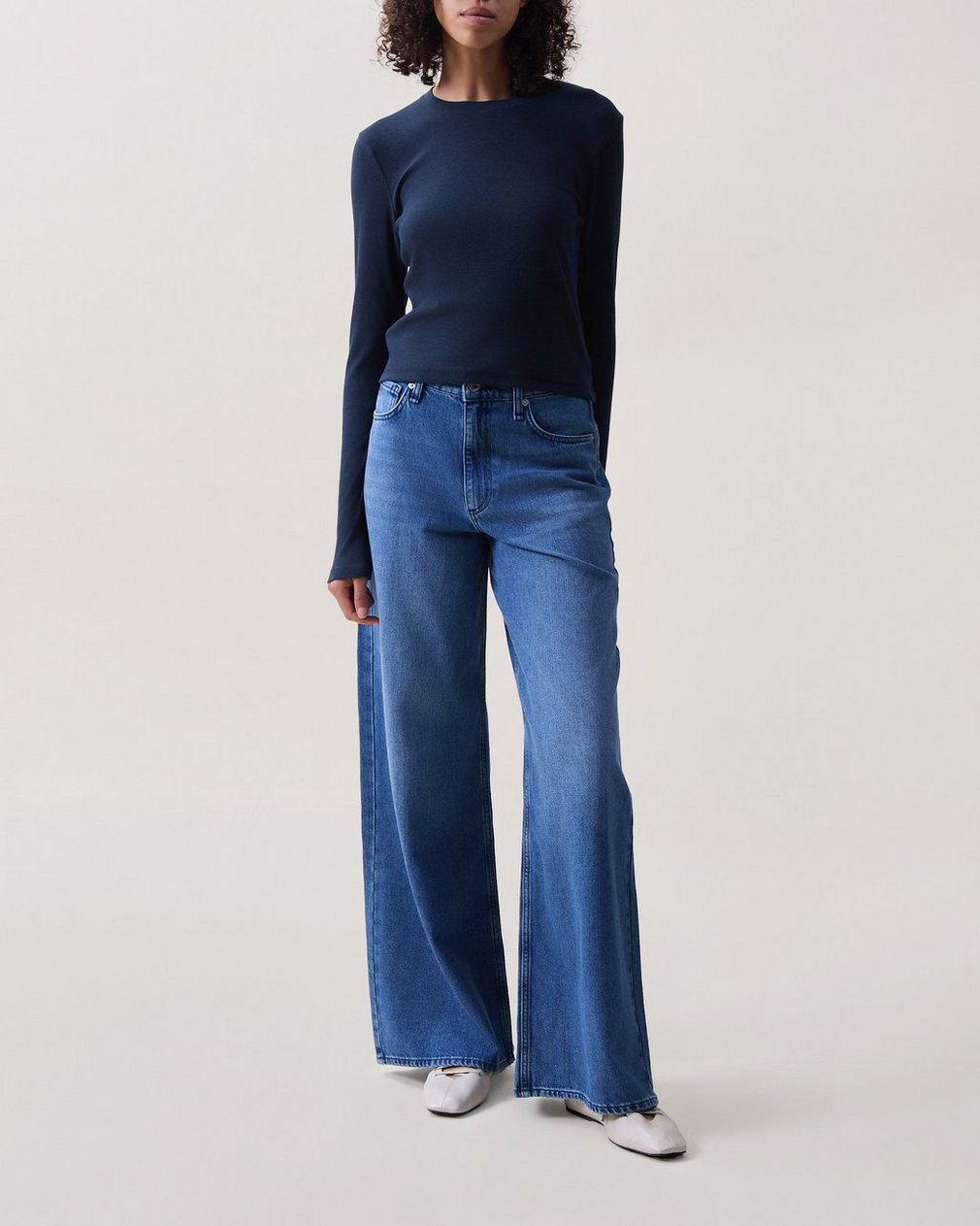 Essie Ribbed Cropped Tee - Salute