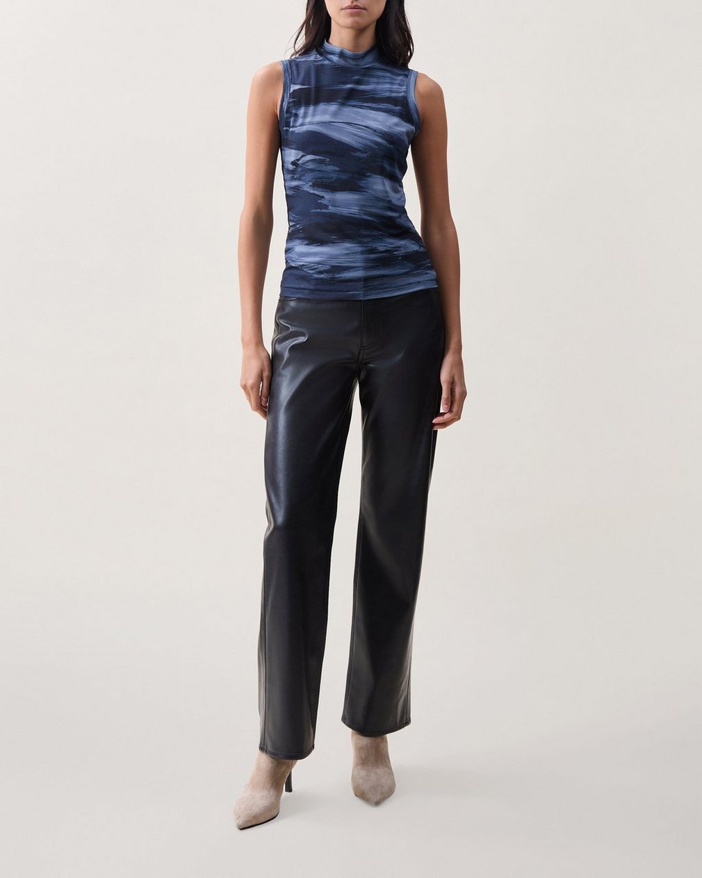 Aliyah Mesh Mockneck Top - Navy Multi
