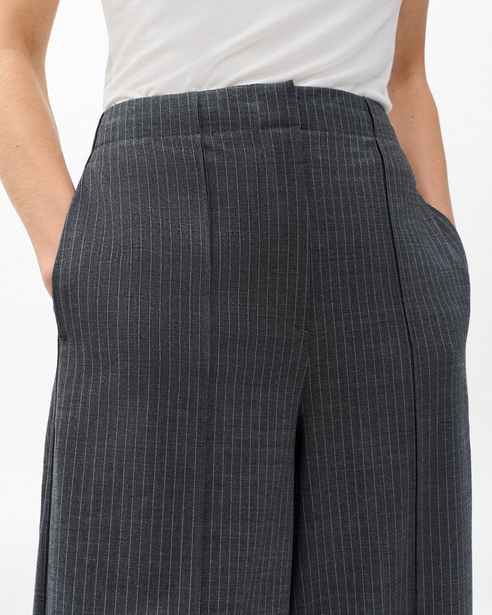 Irina Striped Tailored Pants - Grey Stripe