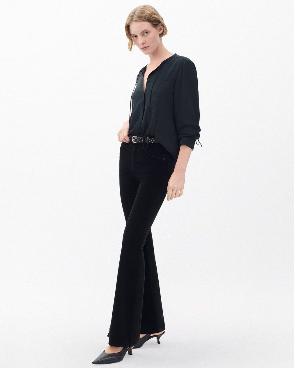 Dahlia Flare Velvet Pants - Black Velvet