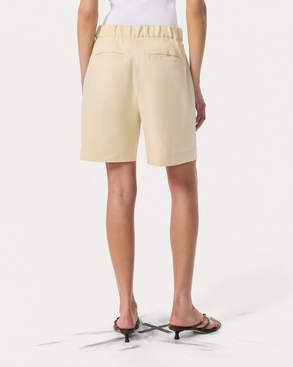 Leona Linen-Blend Shorts - Light Tan