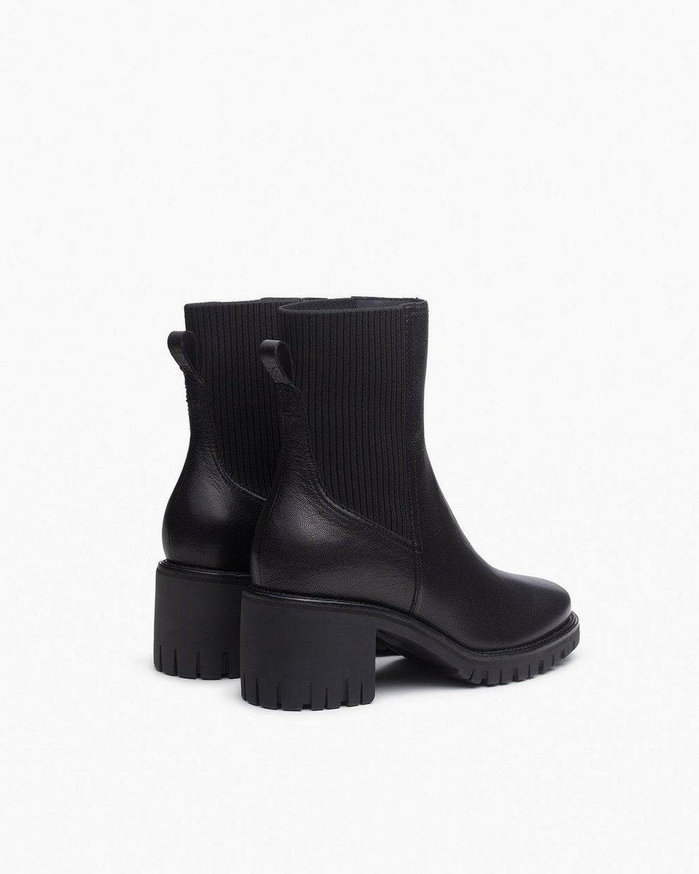 Corey Heeled Leather Chelsea Boots - Black