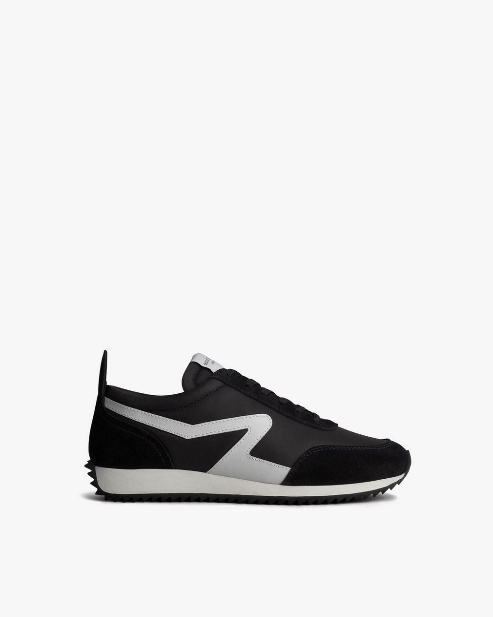 Black Retro Runner: Recycled Materials Sneaker