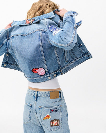 rb Embroidered Patch - Rb Lips W/ Bubble Gum