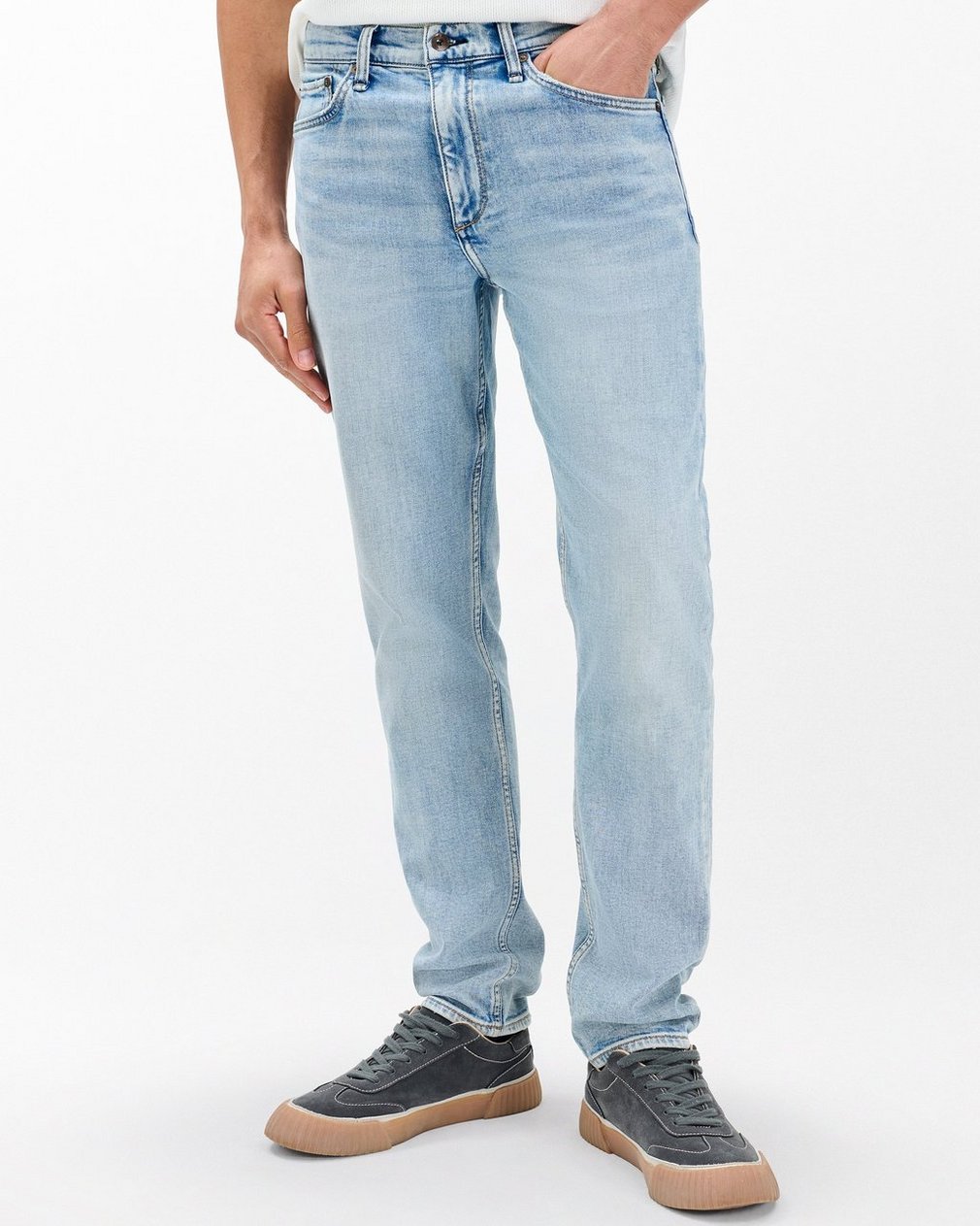 Fit 2 - Flynn: Slim Fit Light Indigo Authentic Stretch Jean