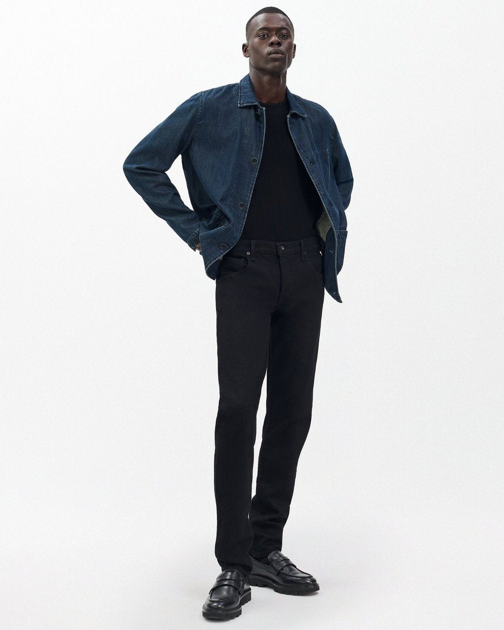 Fit 1 - Black: Skinny Fit Black Aero Stretch Jean
