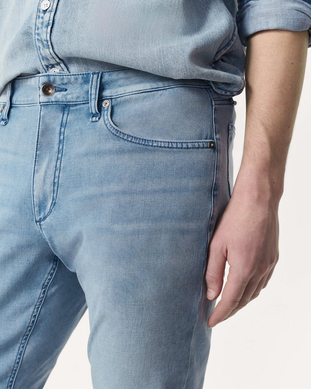Fit 3 Athletic Jeans - Nostrand
