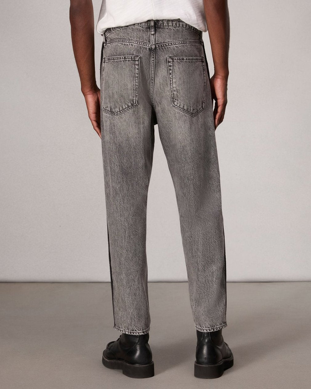 rbTAPER Fit Jean - Greystone